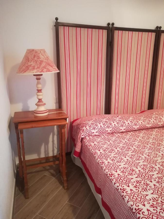 Bed and Breakfast Le 25 Tartarughe Santa Teresa Gallura Exterior foto