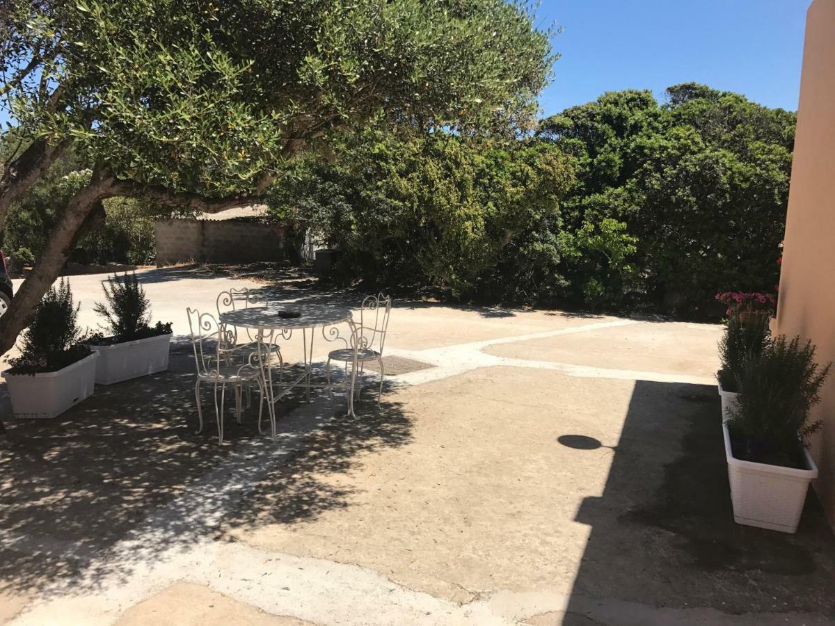 Bed and Breakfast Le 25 Tartarughe Santa Teresa Gallura Exterior foto