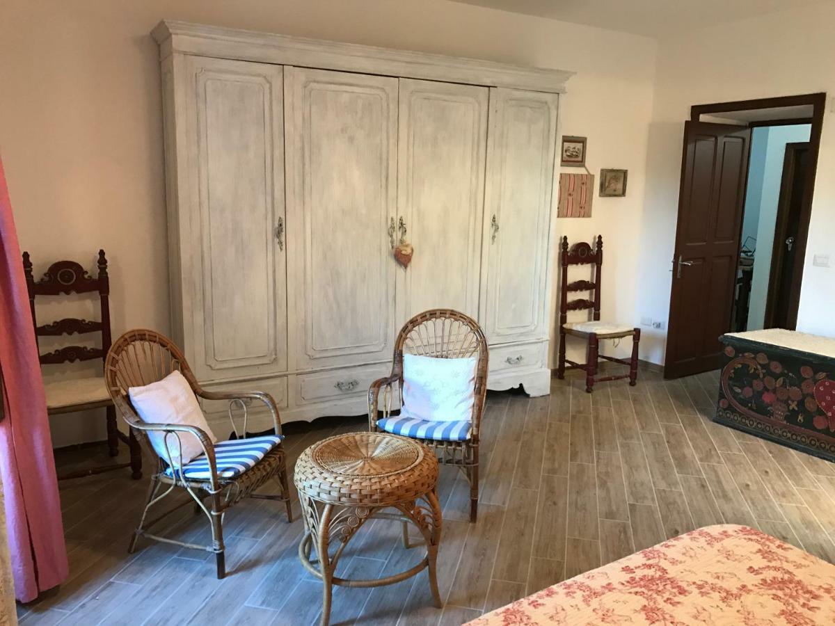 Bed and Breakfast Le 25 Tartarughe Santa Teresa Gallura Exterior foto